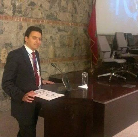 مارس 2016